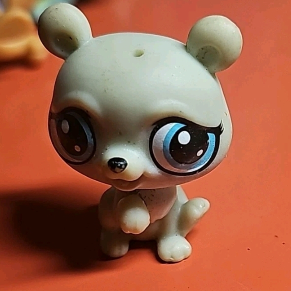 MINI POLAR BEAR CUB #3981 - Authentic Littlest Pet Shop - Hasbro LPS